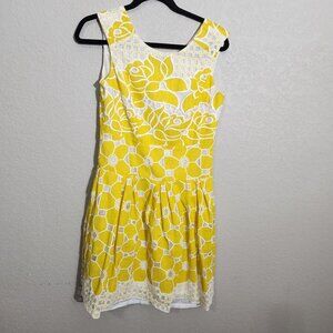 Dressbarn Dress Womens Size 6 Sleeveless Floral Lace Fit Flare Yellow White